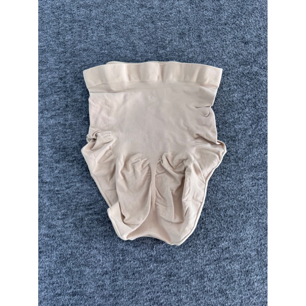 SKIMS Seamless Sculpt High Waisted Briefs Sand Size Medium Shapewear - Picture 3 of 5